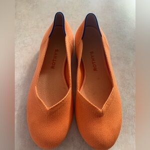 Rothy's peach round toe flats